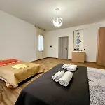 Casa Sole Eventi, Wi-fi, Fronte Mare Con Piscina Hébergement de vacances Alcamo