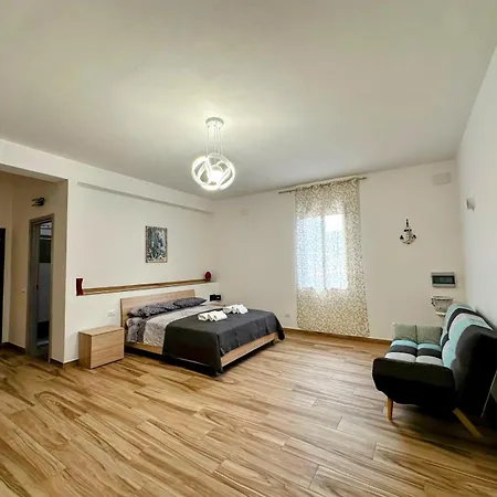 度假居 Casa Sole Eventi, Wi-fi, Fronte Mare Con Piscina 阿尔卡莫