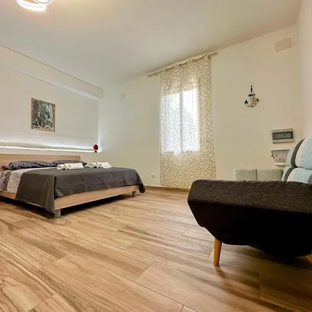 Casa Sole Eventi, Wi-fi, Fronte Mare Con Piscina 度假居 阿尔卡莫