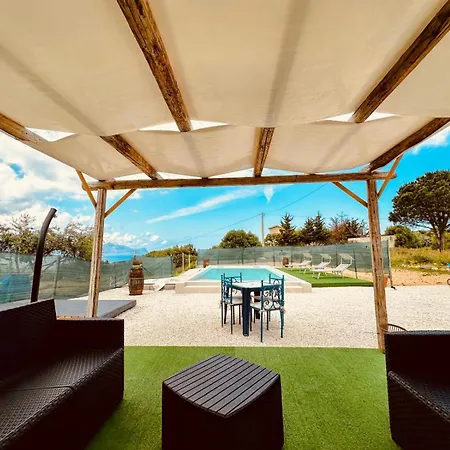 Casa Sole Eventi, Wi-fi, Fronte Mare Con Piscina Hébergement de vacances Alcamo
